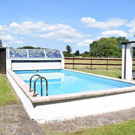 Landhaus Hideaway Mit Aussenpool, Sauna Und Kamin Bosau Luaran gambar
