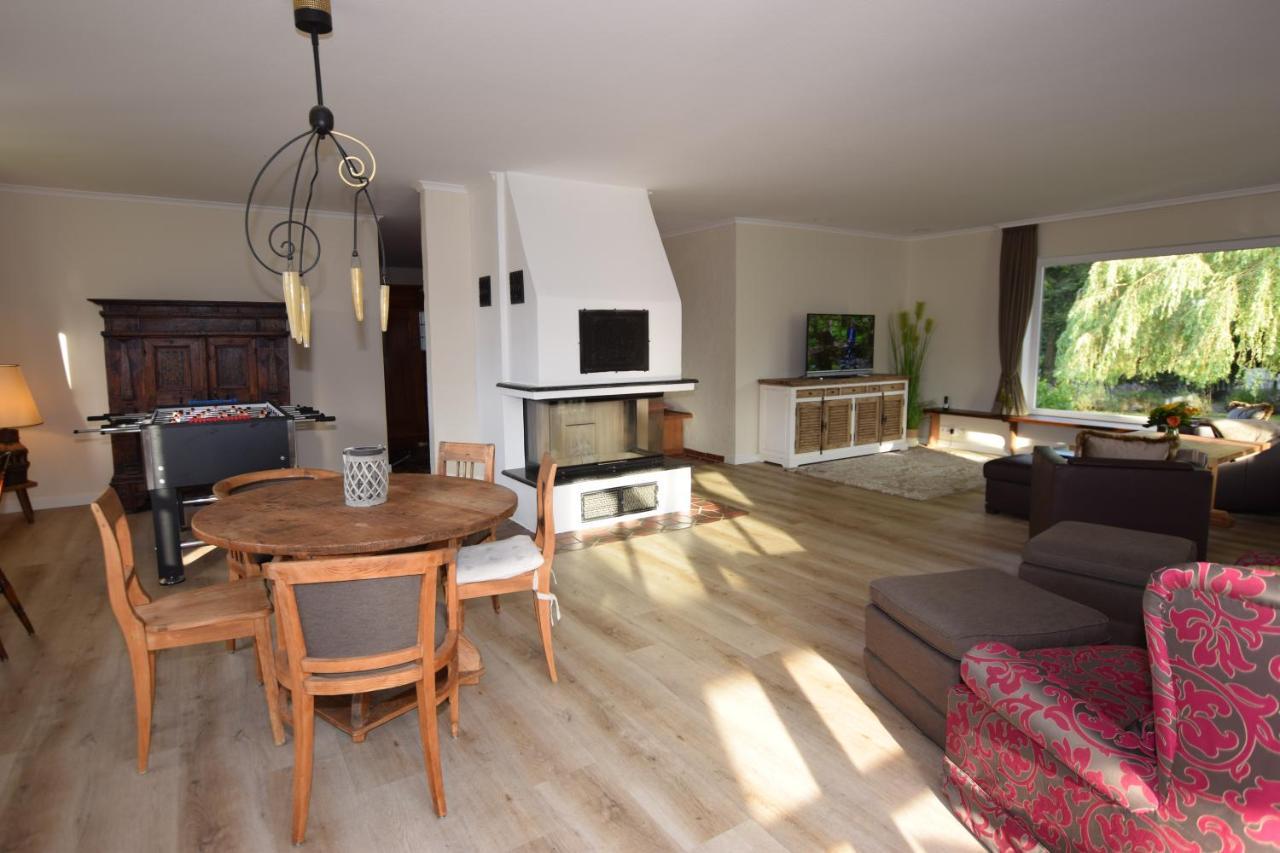 Landhaus Hideaway Mit Aussenpool, Sauna Und Kamin Bosau Luaran gambar