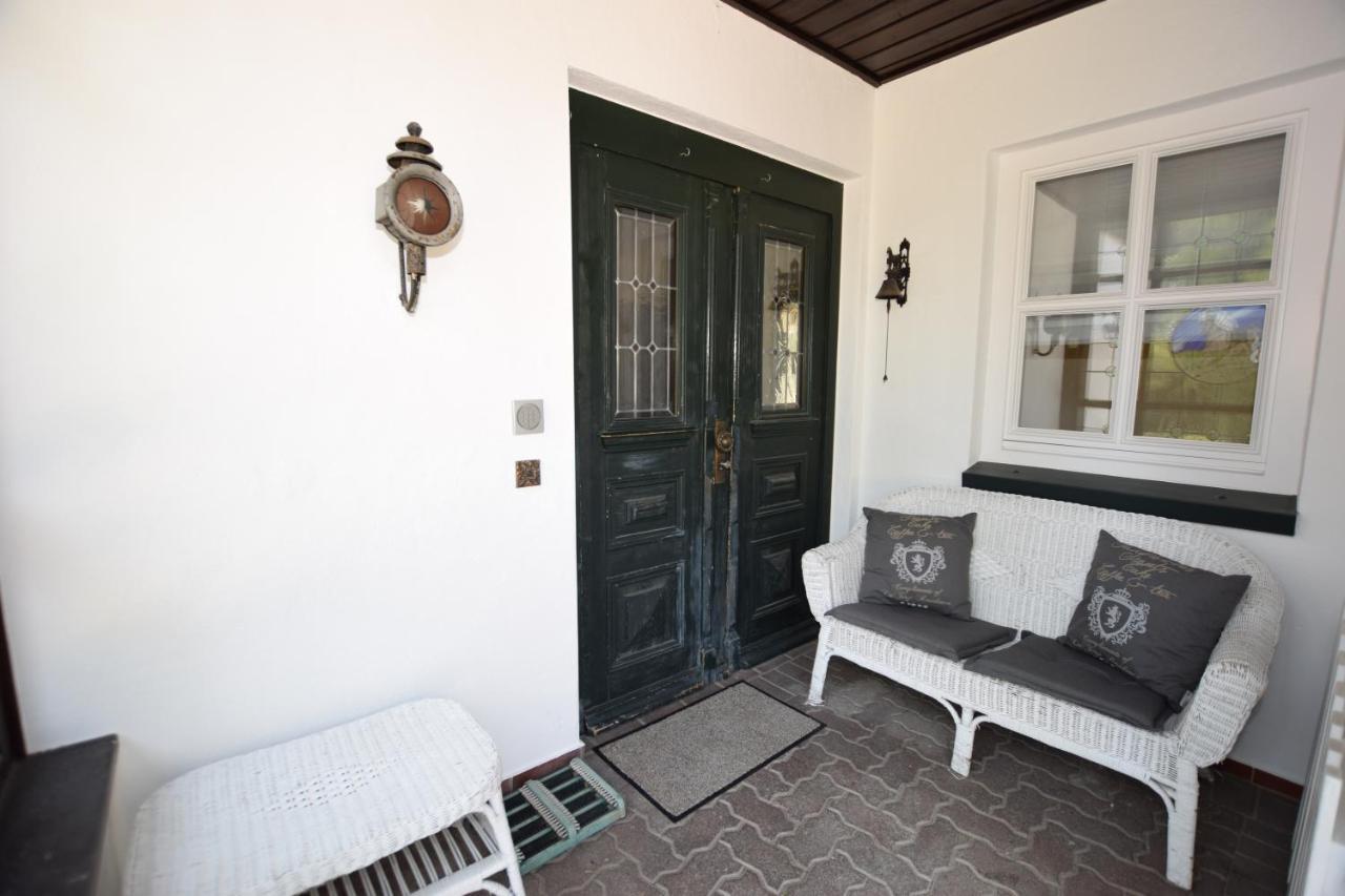 Landhaus Hideaway Mit Aussenpool, Sauna Und Kamin Bosau Luaran gambar